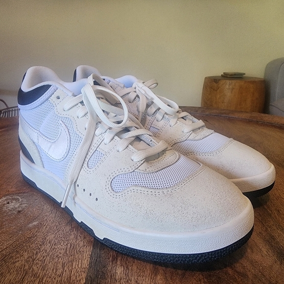 Nike Attack x Social Status Summit White Sneakers DZ4636-100 Mens Size 9 - Picture 8 of 14